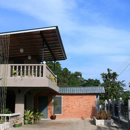 Morning Glory Guest House Kuching Eksteriør billede